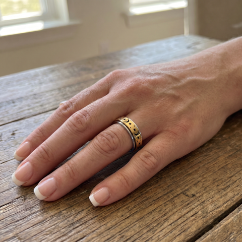 Night Sky Spinner Ring